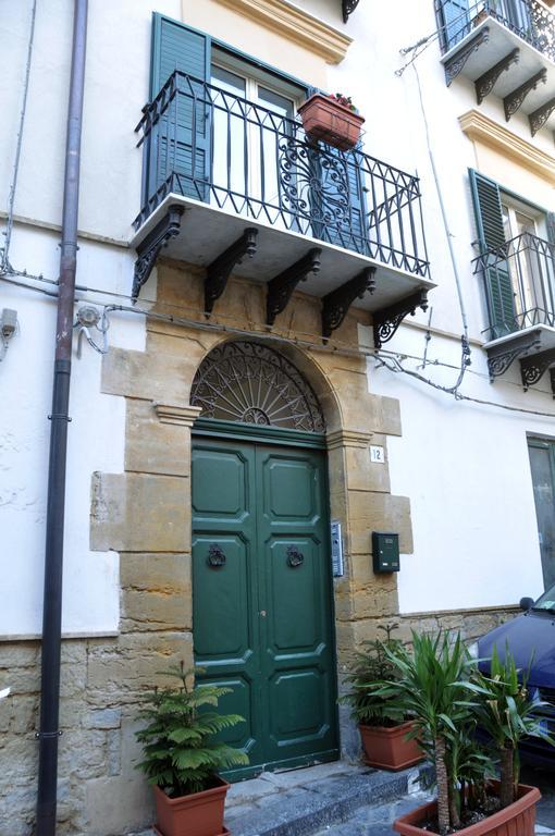 B&B Largo Barile Caltanissetta Exterior foto